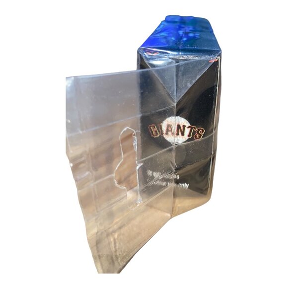 San Francisco Giants Disposable Camera Limited Edition For Macys Fathers Day - Picture 2 of 6